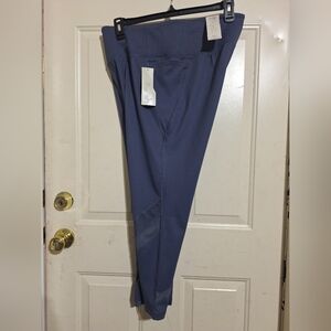 NWT Livi Leggings Blue 18/20
